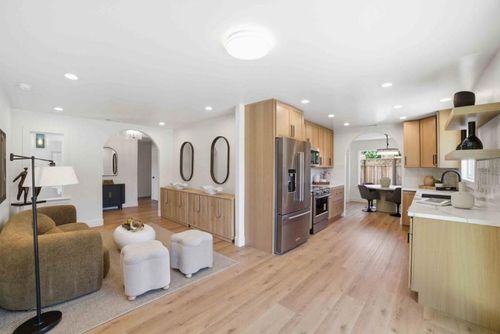 4 Dionne Ct, Belmont, CA, 94002-1233 | Card Image