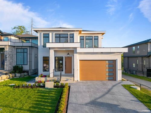 {{alt}} | Card Image