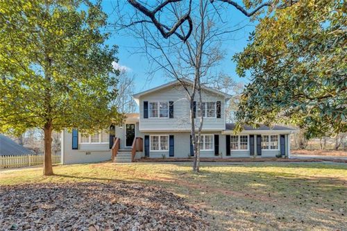 5005 Maryland Dr Nw, Acworth, GA, 30101-5037 | Card Image