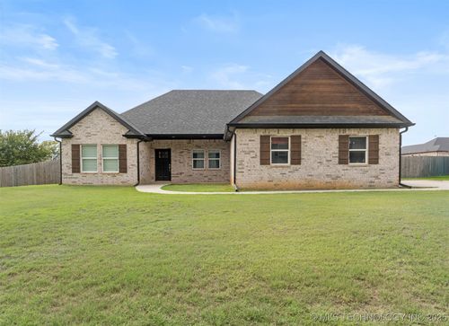 7289 Wilson St, Durant, OK, 74701-0817 | Card Image