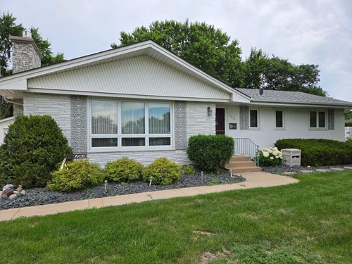 3218 Thurber Rd, Minneapolis, MN, 55429-1862 | Card Image