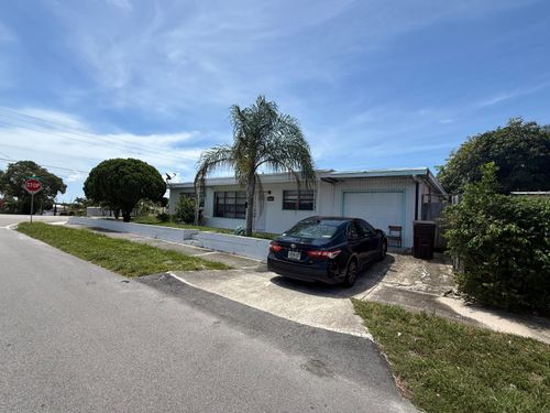 4801 Parker Ave, West Palm Beach, FL, 33405-2807 | Card Image