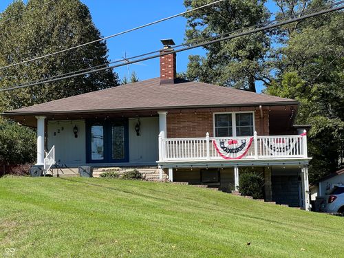 829 E Beech St, Osgood, IN, 47037-8746 | Card Image