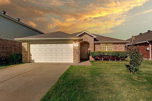 11501 Lauren Way, Fort Worth, TX, 76244-7719 | Card Image
