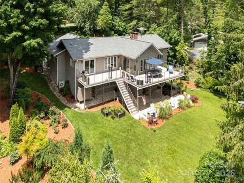 30 W Fairway Dr, Etowah, NC, 28729-9769 | Card Image