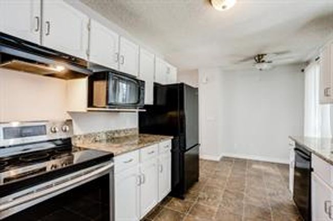 80 Macewan Park Way Nw, House detached with 3 bedrooms, 3 bathrooms and null parking in Calgary AB | Image 7
