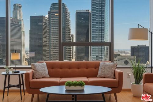 2808-1100 Wilshire Blvd, Los Angeles, CA, 90010 | Card Image