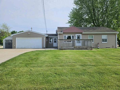 817 E Linden Avenue, Manitowoc, WI, 54220 | Card Image
