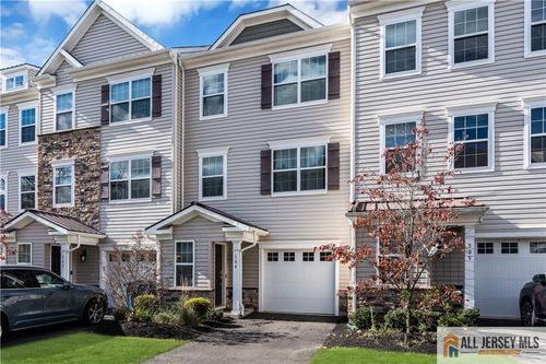 504-504 E International Rd, Monroe, NJ, 08831-7166 | Card Image