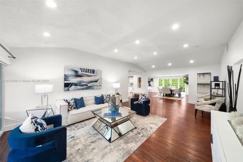 475 Nw 88th Ter, El Portal, FL, 33150-2429 | Card Image