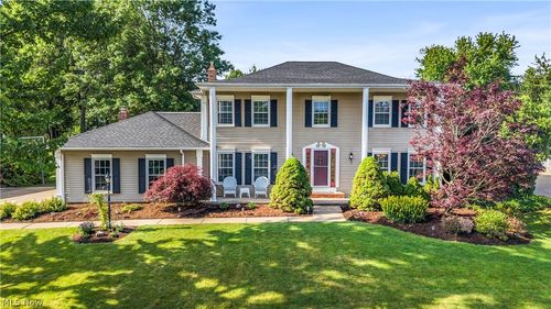 3886 Boxelder Dr, Brecksville, OH, 44141-2580 | Card Image