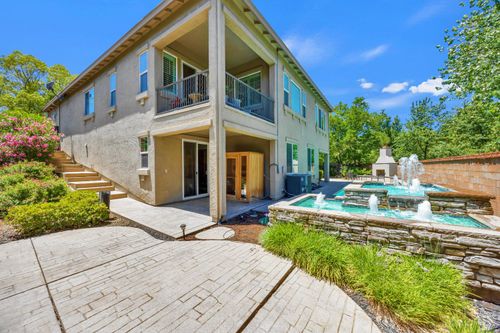 674 Burlond Ct, Folsom, CA, 95630-6326 | Card Image