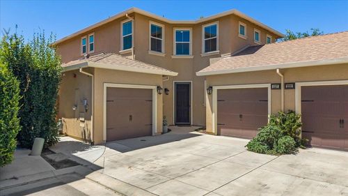 2237 Province Pl, Hughson, CA, 95326-9832 | Card Image