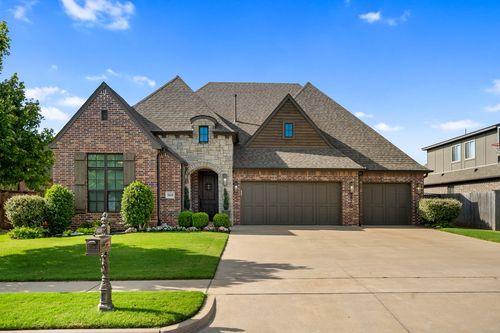 5410 121st Pl, Bixby, OK, 74008-2747 | Card Image