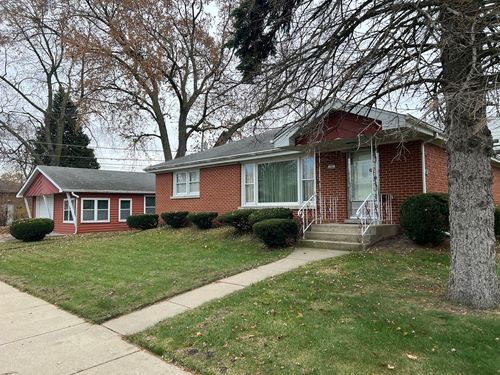 737 Newell Ave, Calumet City, IL, 60409-4416 | Card Image