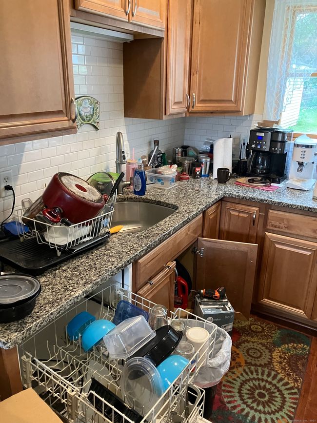 74 Brussels Ave, House other with 3 bedrooms, 2 bathrooms and 7 parking in Wethersfield CT | Image 39