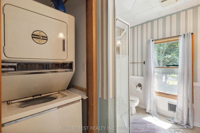 13 Victoria St, House other with 5 bedrooms, 3 bathrooms and 4 parking in Port Burwell ON | Image 27