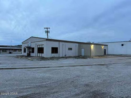 108 W Dairy St, Monett, MO, 65708 | Card Image