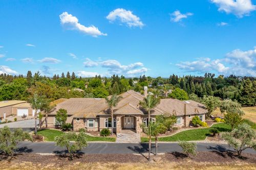 10714 Amerine Ln, Oakdale, CA, 95361-9101 | Card Image