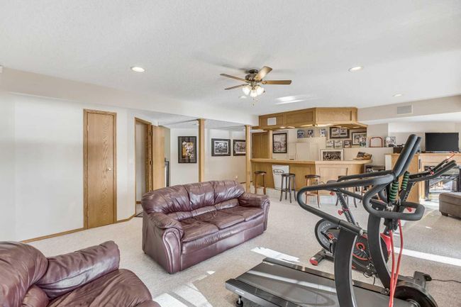 76 Chaparral Cove Se, Home with 3 bedrooms, 3 bathrooms and 4 parking in Calgary AB | Image 29