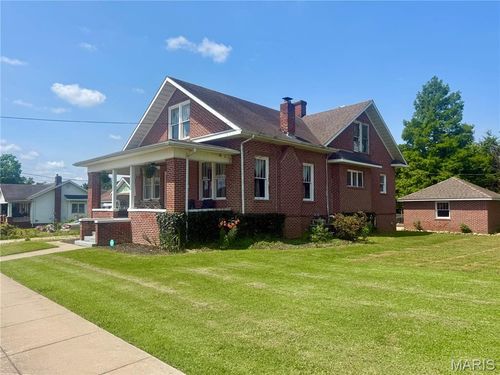 108 Park Dr, Fredericktown, MO, 63645-1453 | Card Image
