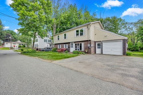 1 Dale St, Spencer, MA, 01562-2325 | Card Image