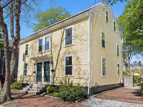 86 Federal St, Newburyport, MA, 01950-2815 | Card Image
