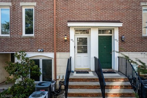 52 E Blackwell St, Dover, NJ, 07801-4060 | Card Image