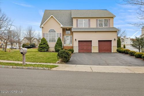 34 Gate Ln, Old Bridge, NJ, 08857-4128 | Card Image