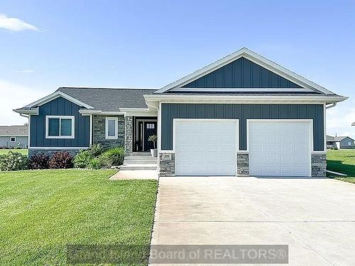 209 Tonya Dr, Giltner, NE, 68841-1000 | Card Image