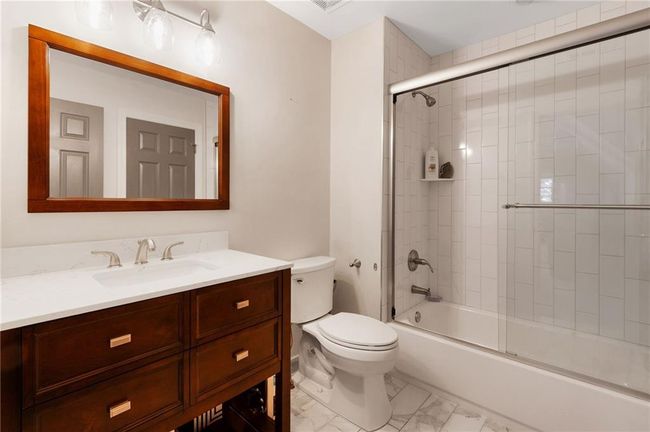 10635 N Edgewater Pl, House other with 5 bedrooms, 6 bathrooms and 5 parking in Johns Creek GA | Image 35