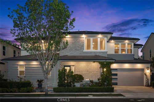 88 Iluna, Irvine, CA, 92618-1725 | Card Image
