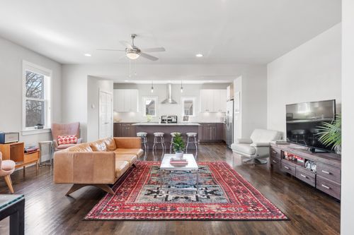 1517 Porter Rd, Nashville, TN, 37206-1600 | Card Image