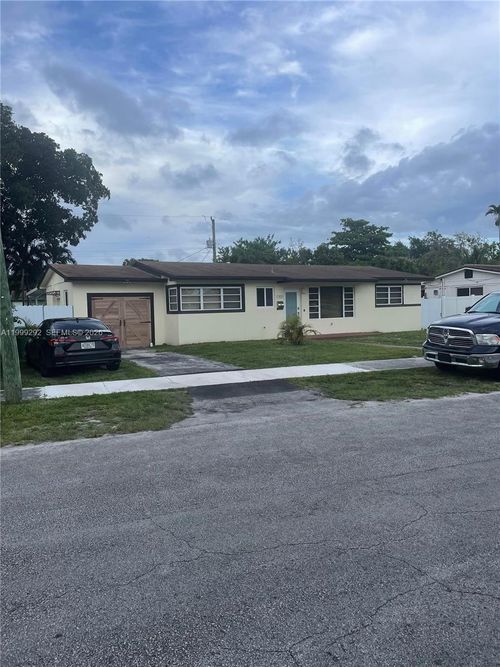 1331 Nw 98th Ter, Miami, FL, 33147-2663 | Card Image