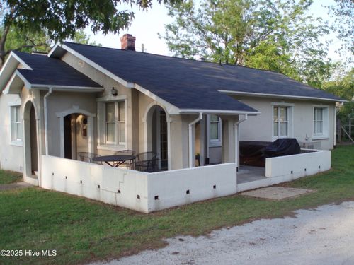 301 S Eastern St, Greenville, NC, 27858-2536 | Card Image