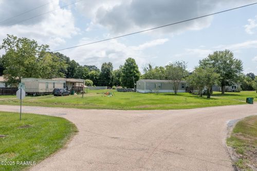 1204 Armenco Rd, New Iberia, LA, 70560-0601 | Card Image