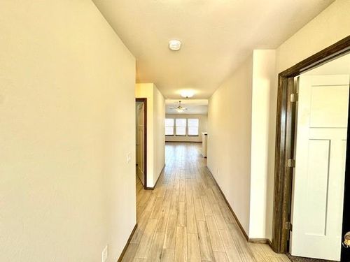 223 Park Place, Yukon, OK, 73099 | Card Image