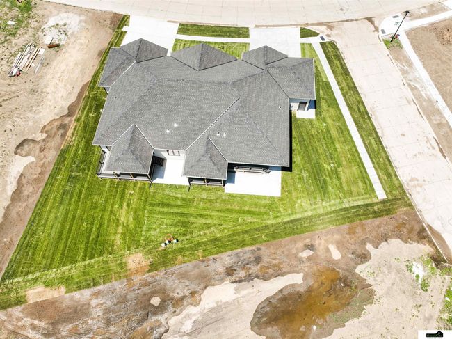 7949 Ponce Dr, Townhouse with 4 bedrooms, 3 bathrooms and 3 parking in Lincoln NE | Image 61