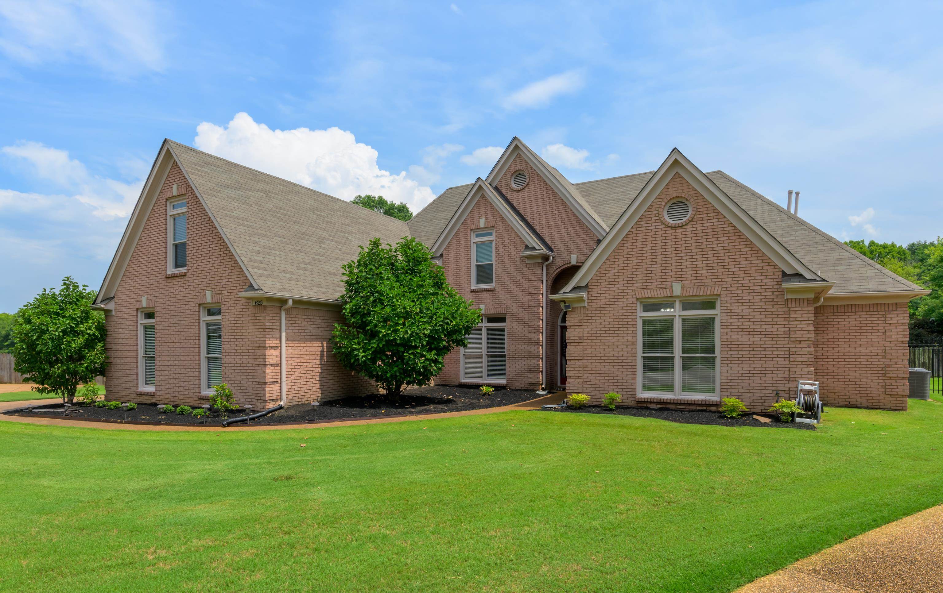 Bechers Brook Cv, Collierville, TN 38017