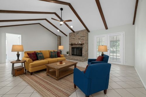 1010 Red Cliff Dr, Austin, TX, 78758-5125 | Card Image