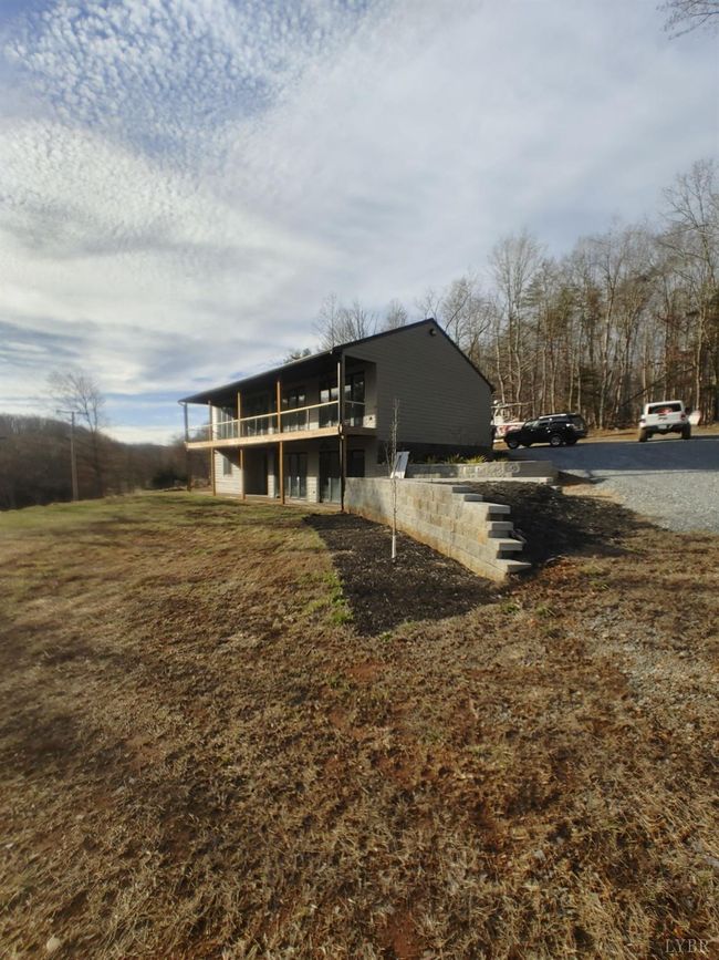 8915 Charlemont Rd, House other with 3 bedrooms, 3 bathrooms and null parking in Goode VA | Image 89