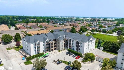 207-1421 Walkers Line, Burlington, ON, L7M4P4 | Card Image
