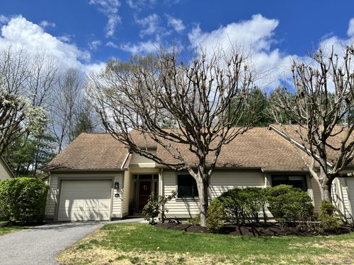 a-670 Heritage Hls, Somers, NY, 10589-2043 | Card Image