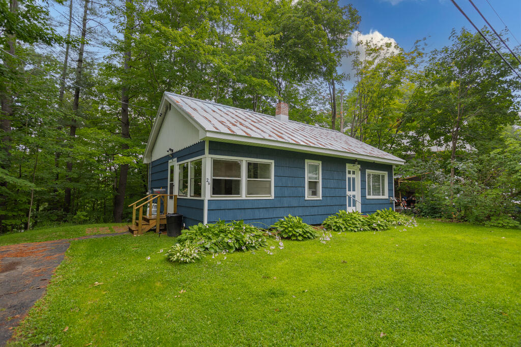 Mount Pleasant Ave, Skowhegan, ME 04976