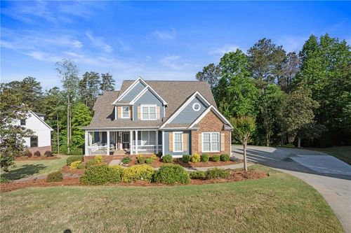 4452 Sandhurst Pl, Flowery Branch, GA, 30542-4655 | Card Image