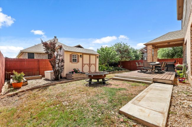 Serene back yard | Image 32