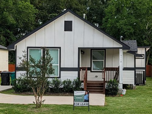 5110 Parker Rd, Houston, TX, 77016-3609 | Card Image