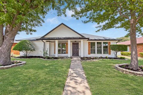 2217 Crystal Creek Ln, Garland, TX, 75040-8812 | Card Image