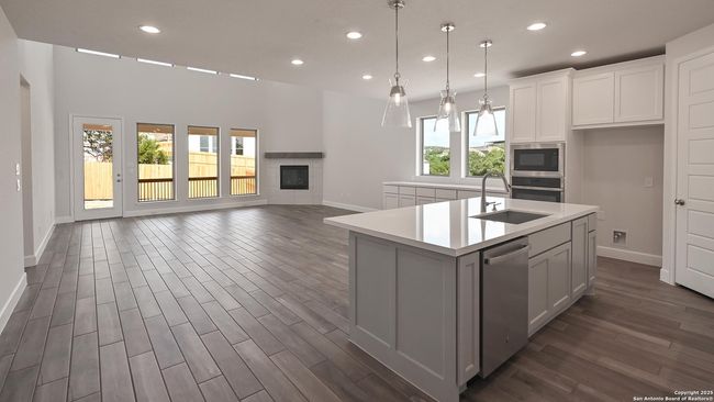 3624 Agarita Dr, House other with 4 bedrooms, 4 bathrooms and null parking in Spring Branch TX | Image 6