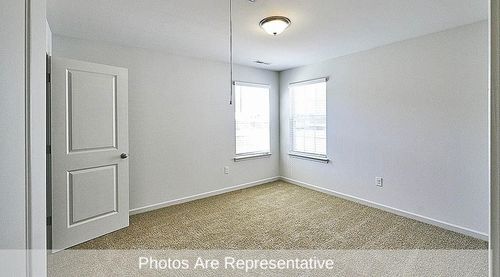 313 Red Brick St, Sanford, NC, 27330-9744 | Card Image